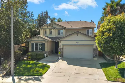 Exterior - 32836 Paraguay Dr, Temecula, CA 92592 photo 4 of 18