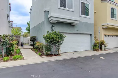 Exterior - 10317 Eclipse Ct, Garden Grove, CA 92840 photo 2 of 11