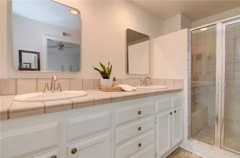 Bath - 10317 Eclipse Ct, Garden Grove, CA 92840 photo 1 of 5