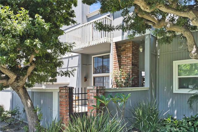 4478 Shorebird Dr #10, Huntington Beach, CA 92649
