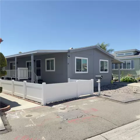 2 Palm, Anaheim, CA 92801