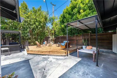 Exterior - 7213 E Lanai, Long Beach, CA 90808 photo 7 of 22