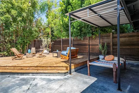 Exterior - 7213 E Lanai, Long Beach, CA 90808 photo 18 of 22