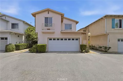 9300 Burnet Ave #122, North Hills, CA 91343