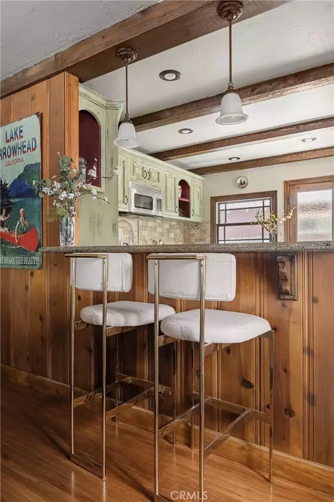 Kitchen - 352 Maple Dr, Lake Arrowhead, CA 92352 photo 3 of 3