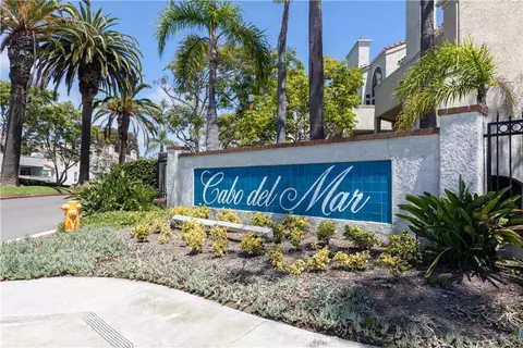 17151 Corbina, Huntington Beach, CA 92649