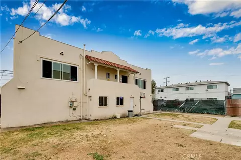 Exterior - 1224 E 17th St, Long Beach, CA 90813 photo 5 of 5