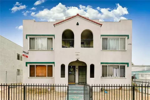 Exterior - 1224 E 17th St, Long Beach, CA 90813 photo 1 of 5