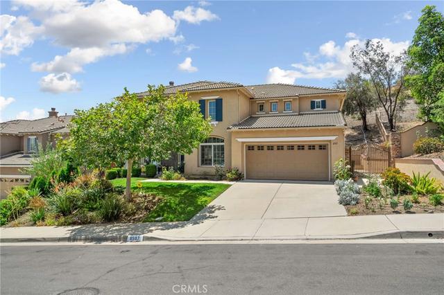 8587 Hunt Cyn, Corona, CA 92883
