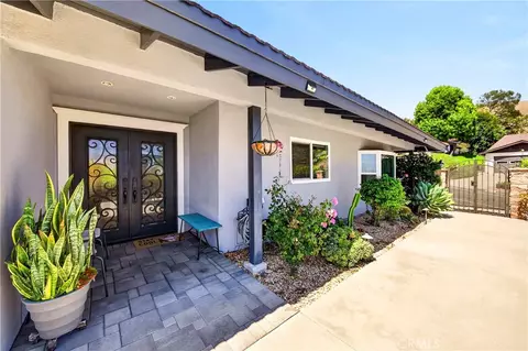 12736 Carinthia, Whittier, CA 90601