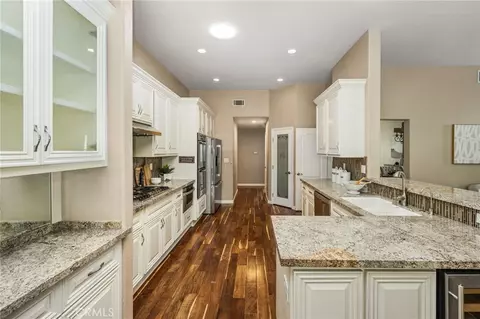 Kitchen - 2902 Longspur, Fullerton, CA 92835 photo 6 of 8