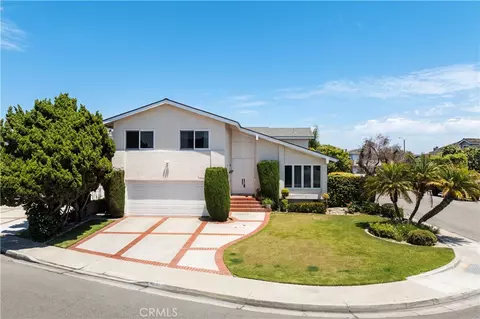 3600 Marigold St, Seal Beach, CA 90740