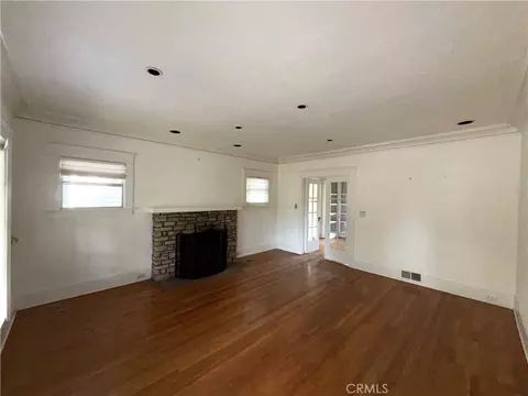 Living - 535 E Howard St, Pasadena, CA 91104 photo 1 of 4