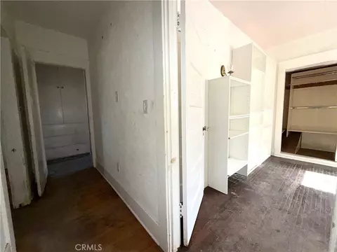 Entry Way - 535 E Howard St, Pasadena, CA 91104 photo 1 of 1