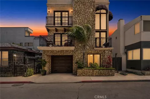 Exterior - 42 56th Pl, Long Beach, CA 90803 photo 3 of 8