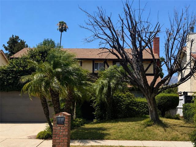 21823 Hiawatha St, Chatsworth, CA 91311