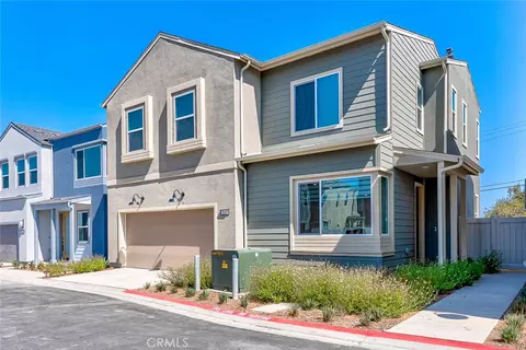 Exterior - 1064 Citron Rd, Fullerton, CA 92835 photo 3 of 4