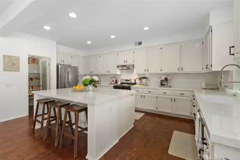 Kitchen - 43465 Monte Ct, Temecula, CA 92592 photo 1 of 3