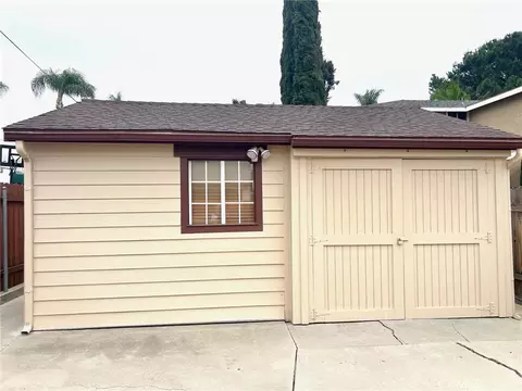 Exterior - 714 E Chapman Ave, Fullerton, CA 92831 photo 7 of 12