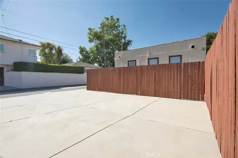 Exterior - 714 E Chapman Ave, Fullerton, CA 92831 photo 5 of 12