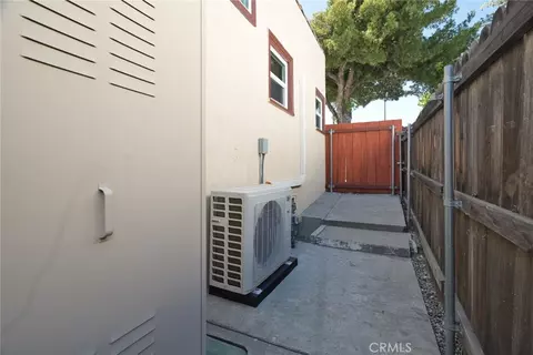 Exterior - 714 E Chapman Ave, Fullerton, CA 92831 photo 2 of 12