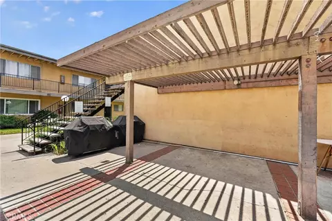 Exterior - 5535 Ackerfield, Long Beach, CA 90805 photo 3 of 4