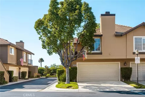 8131 E Oak Rdg, Anaheim, CA 92808