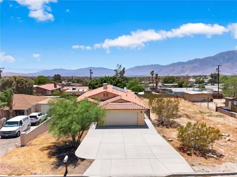 66055 4th St, Desert Hot Springs, CA 92240