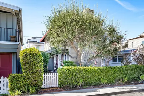 209 Ruby, Newport Beach, CA 92662