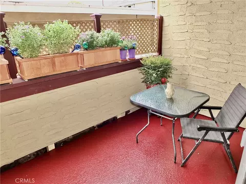 Exterior - 2805 East 3rd St #6, Long Beach, CA 90814 photo 2 of 6