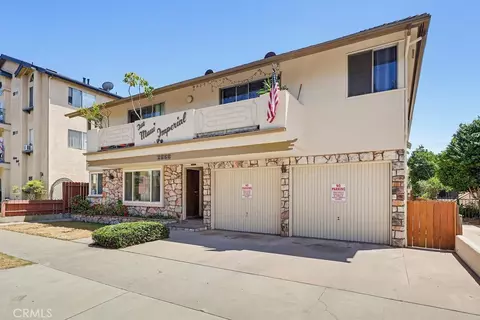 Exterior - 2060 E 3rd St #3, Long Beach, CA 90814 photo 2 of 11