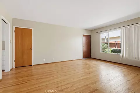 Living - 2060 E 3rd St #3, Long Beach, CA 90814 photo 4 of 10