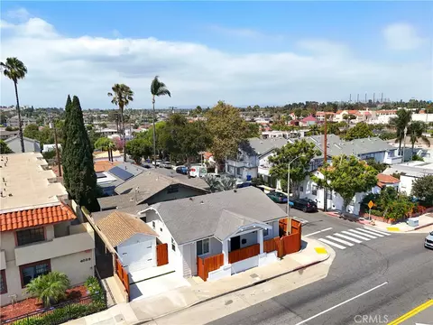View/Area - 4037 E 7th St, Long Beach, CA 90804 photo 3 of 4