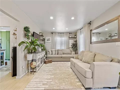 Living - 4037 E 7th St, Long Beach, CA 90804 photo 1 of 2