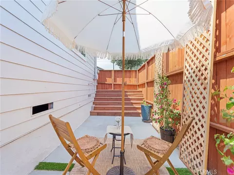 Exterior - 4037 E 7th St, Long Beach, CA 90804 photo 8 of 11