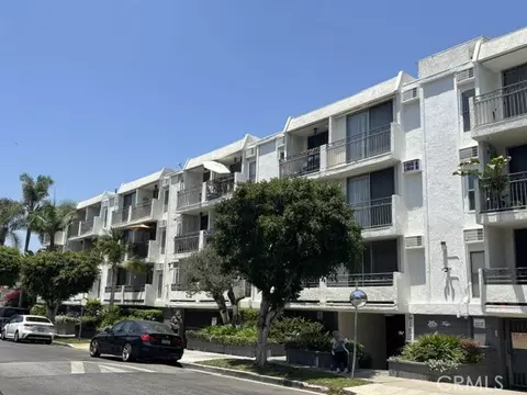 6151 Orange St #320, Los Angeles, CA 90048