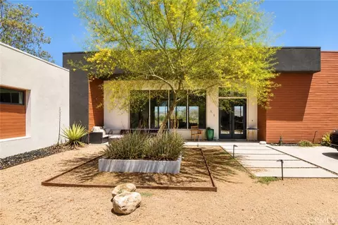 Exterior - 7729 Marilyn Drive Dr, Corona, CA 92881 photo 3 of 4