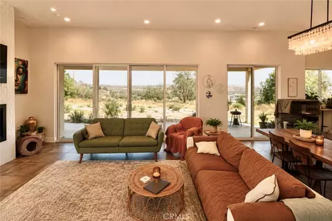 Living - 7729 Marilyn Drive Dr, Corona, CA 92881 photo 1 of 1