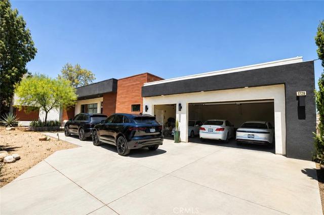 7729 Marilyn Drive Dr, Corona, CA 92881