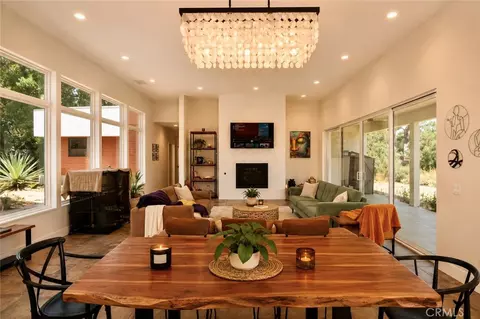 Dining - 7729 Marilyn Drive Dr, Corona, CA 92881 photo 1 of 1