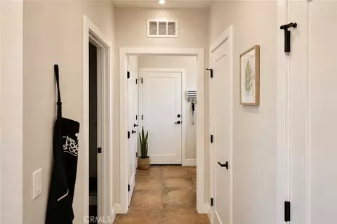 Entry Way - 7729 Marilyn Drive Dr, Corona, CA 92881 photo 4 of 5