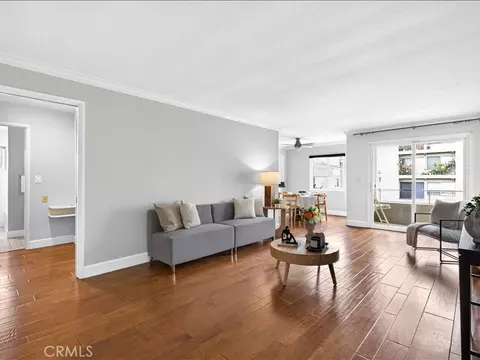Living - 2302 E 2nd St #2D, Long Beach, CA 90803 photo 4 of 5