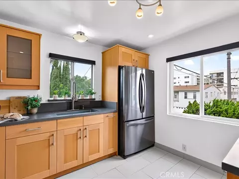 Kitchen - 2302 E 2nd St #2D, Long Beach, CA 90803 photo 1 of 4
