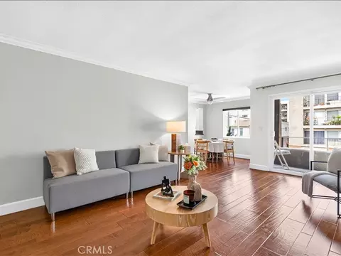 Living - 2302 E 2nd St #2D, Long Beach, CA 90803 photo 1 of 5