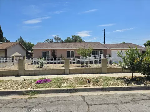 9909 Niagara Ave, Fontana, CA 92335