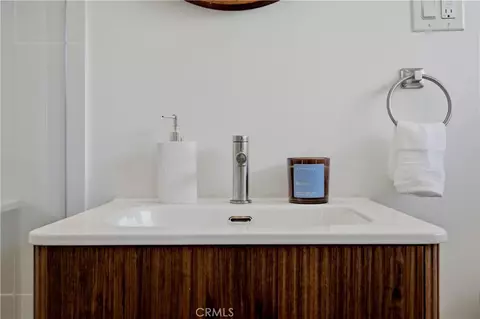 Bath - 3062 Lees, Long Beach, CA 90808 photo 3 of 4
