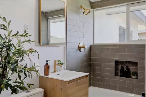 Bath - 3062 Lees, Long Beach, CA 90808 photo 1 of 4