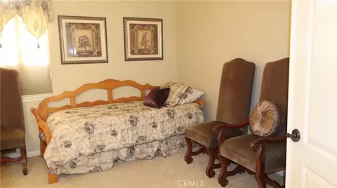 Bedroom - 12913 Ivanpah, Apple Valley, CA 92308 photo 8 of 13