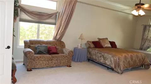 Bedroom - 12913 Ivanpah, Apple Valley, CA 92308 photo 10 of 13