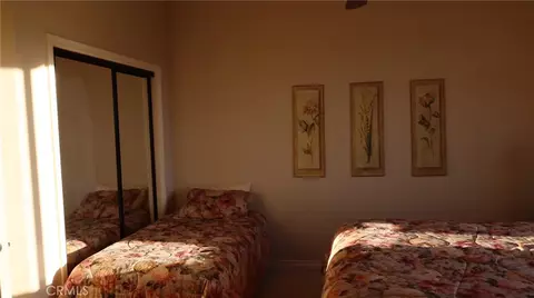 Bedroom - 12913 Ivanpah, Apple Valley, CA 92308 photo 5 of 13
